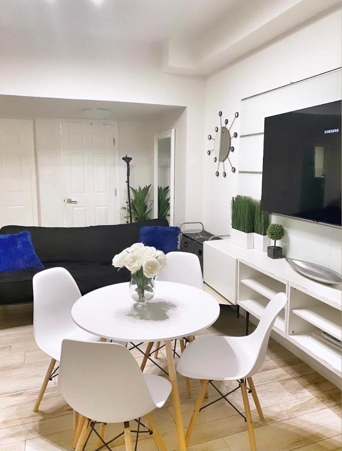 2 Bedroom Ocean Drive Newly Renovated Маями Бийч Екстериор снимка