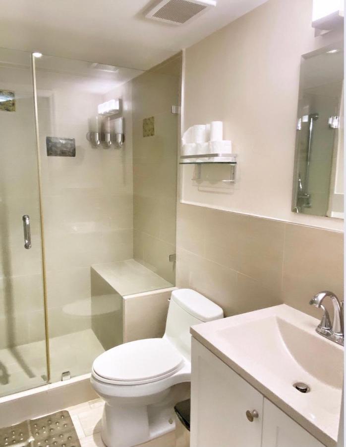2 Bedroom Ocean Drive Newly Renovated Маями Бийч Екстериор снимка