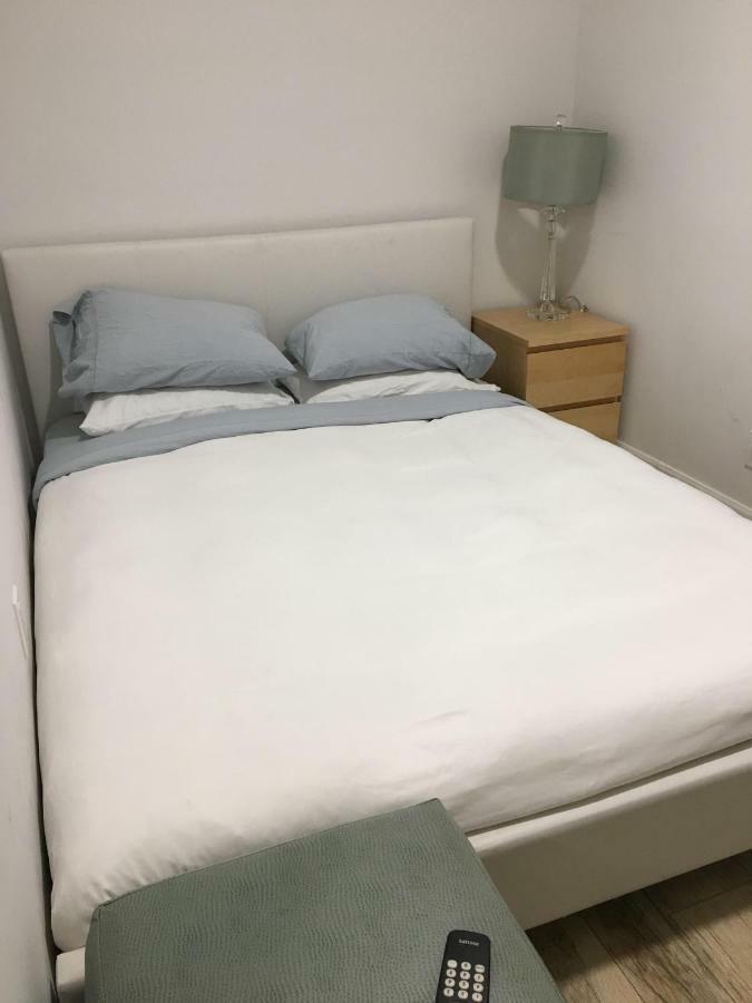 2 Bedroom Ocean Drive Newly Renovated Маями Бийч Екстериор снимка